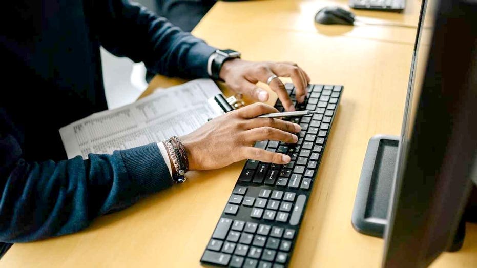 Malicious browser extensions can hijack AI assistants