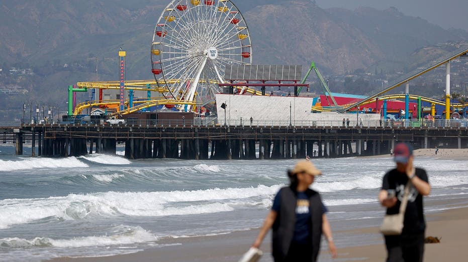 Unsafe water warning issued for one of America's most visited beach destinations